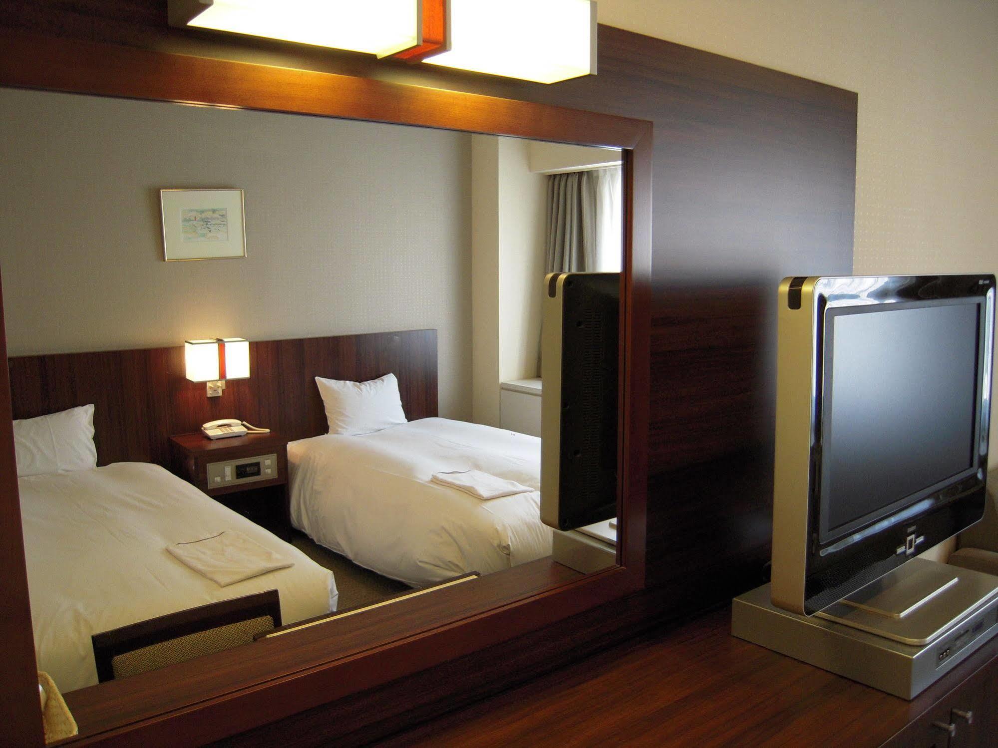Hotel Sunroute New Sapporo Zewnętrze zdjęcie