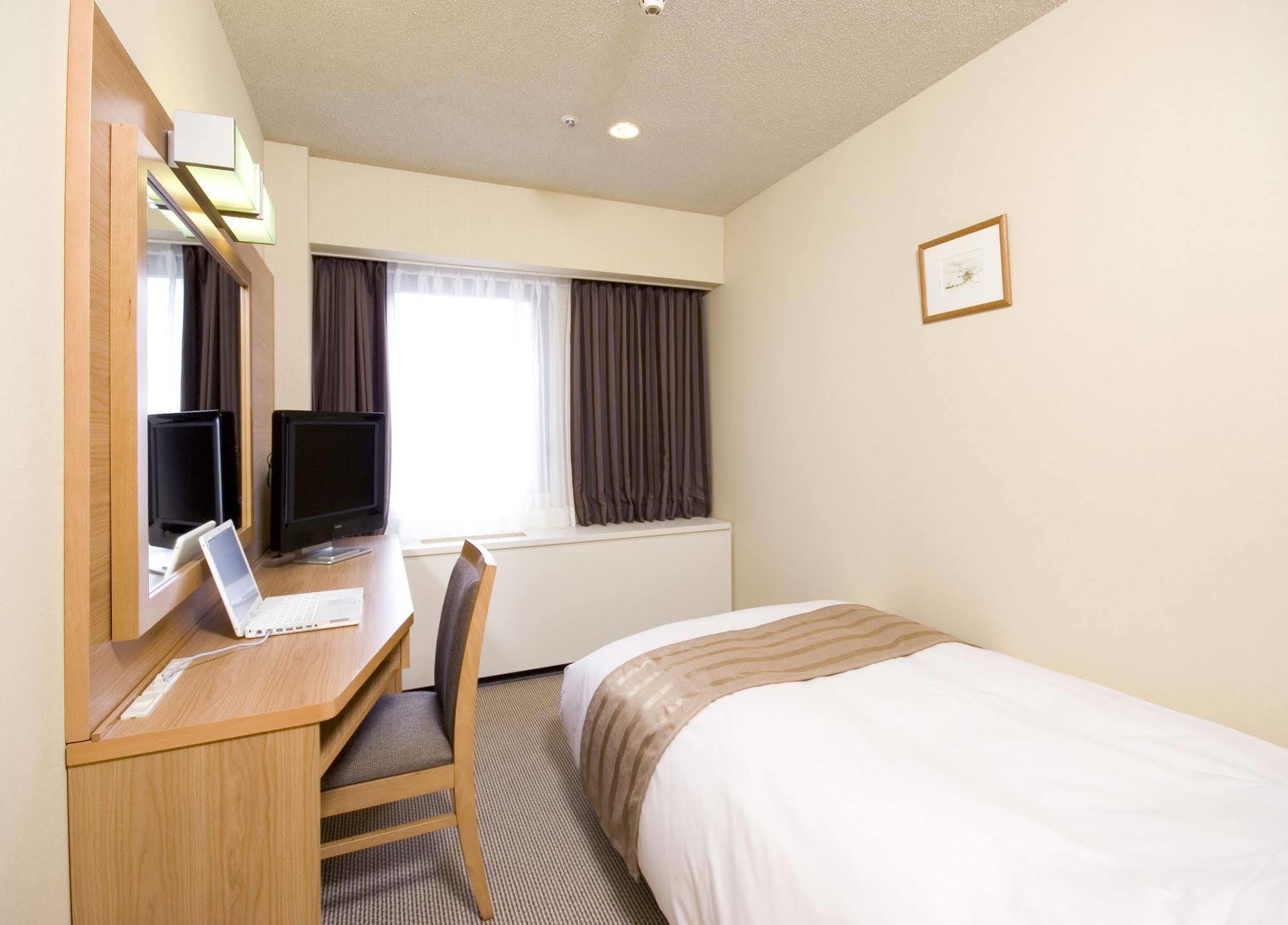 Hotel Sunroute New Sapporo Zewnętrze zdjęcie