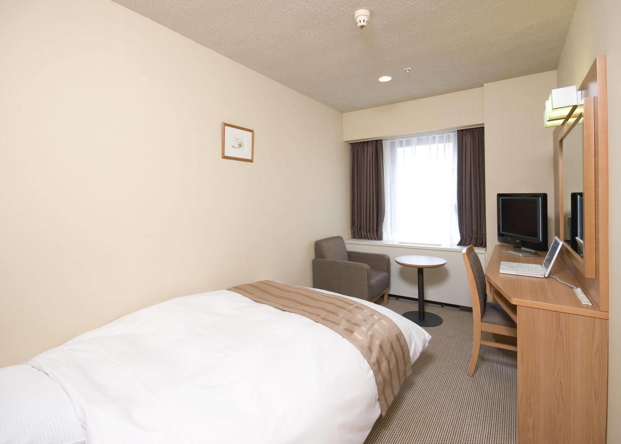 Hotel Sunroute New Sapporo Zewnętrze zdjęcie